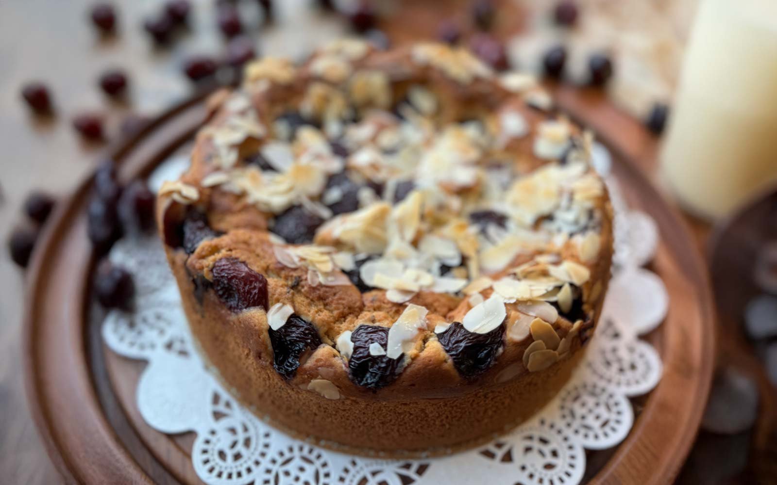 Cherry Cake with Almonds