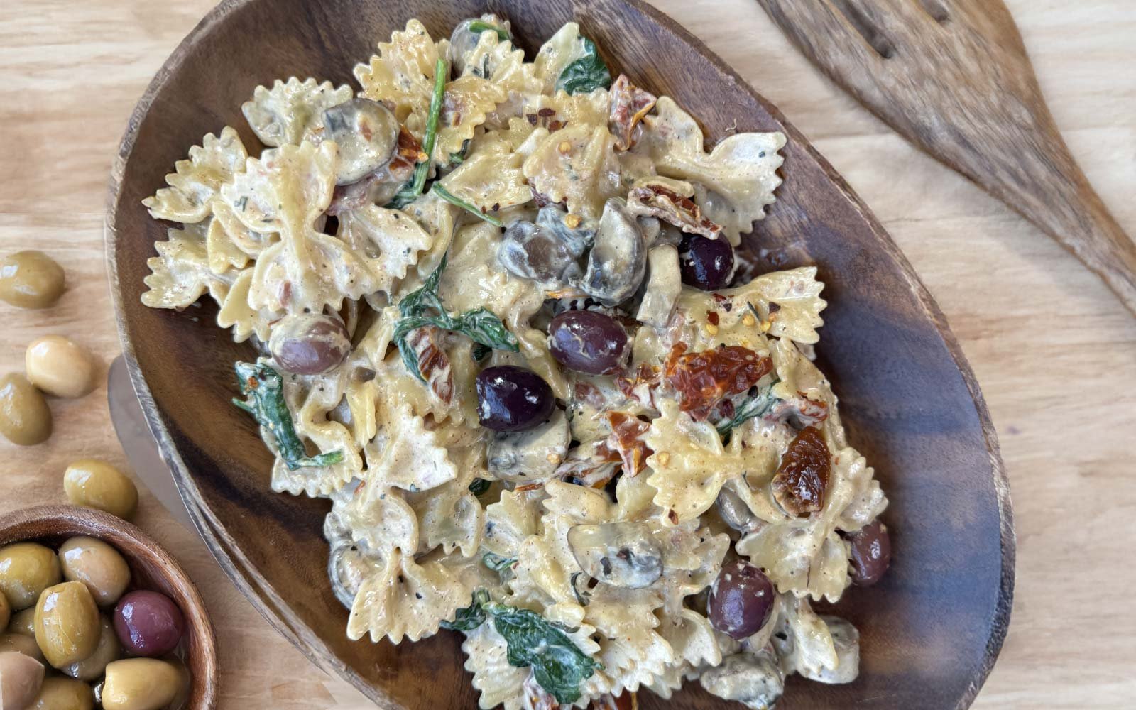 PESTO PASTA SALAD